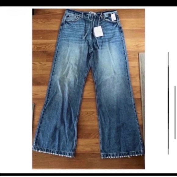 KANCAN 90’s Ultra Hi Rise Wide Leg Jeans - Picture 6 of 9